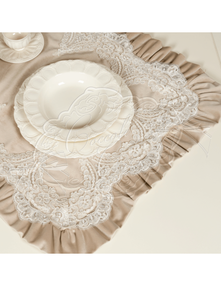 Coccole di Casa - Runner Vell. Tortora Con Vol E Pizzo 45X140 cm