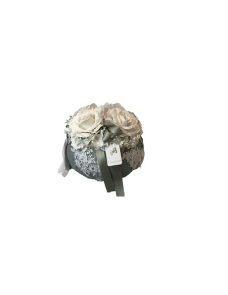 Fiori di Lena - Puffo con 4 rose, ortensia, astrania, nebbiolina e pizzo cm 26X22