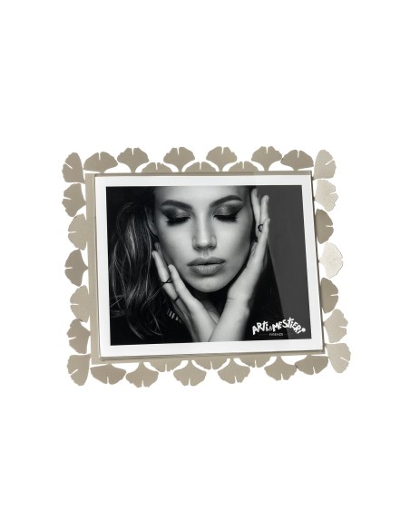 Arti & Mestieri - Portafoto Ginkgo grande orizzontale-sabbia-25 x 20 cm di altezza (18x13 formato foto)
