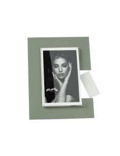 Arti & Mestieri - Portafoto di design Bliko piccolo-giada/bianco marmo 16,5x21,5h cm (10x15 formato foto)