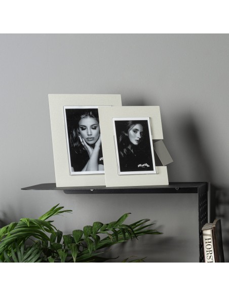 Arti & Mestieri - Portafoto di design Bliko grande-giada/bianco marmo 19,5x24,5h cm (13x18 formato foto)