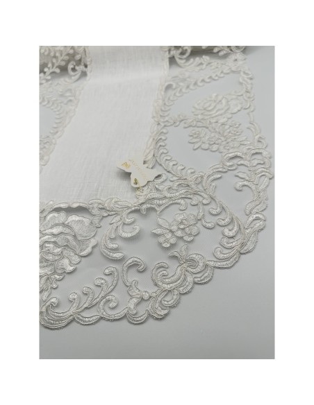 Fiori di Lena - Runner ovale in lino avorio con pizzo fregio e rose cm 140X45