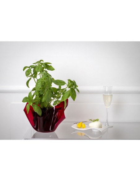 Vaso linea Drappeggi in plexiglass rosso Trasparente drappeggiato a mano Made in Italy