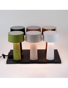 Vesta Home - Multibase di Ricarica Wireless Lampada Mush/atena·nero·50 X 30 2
